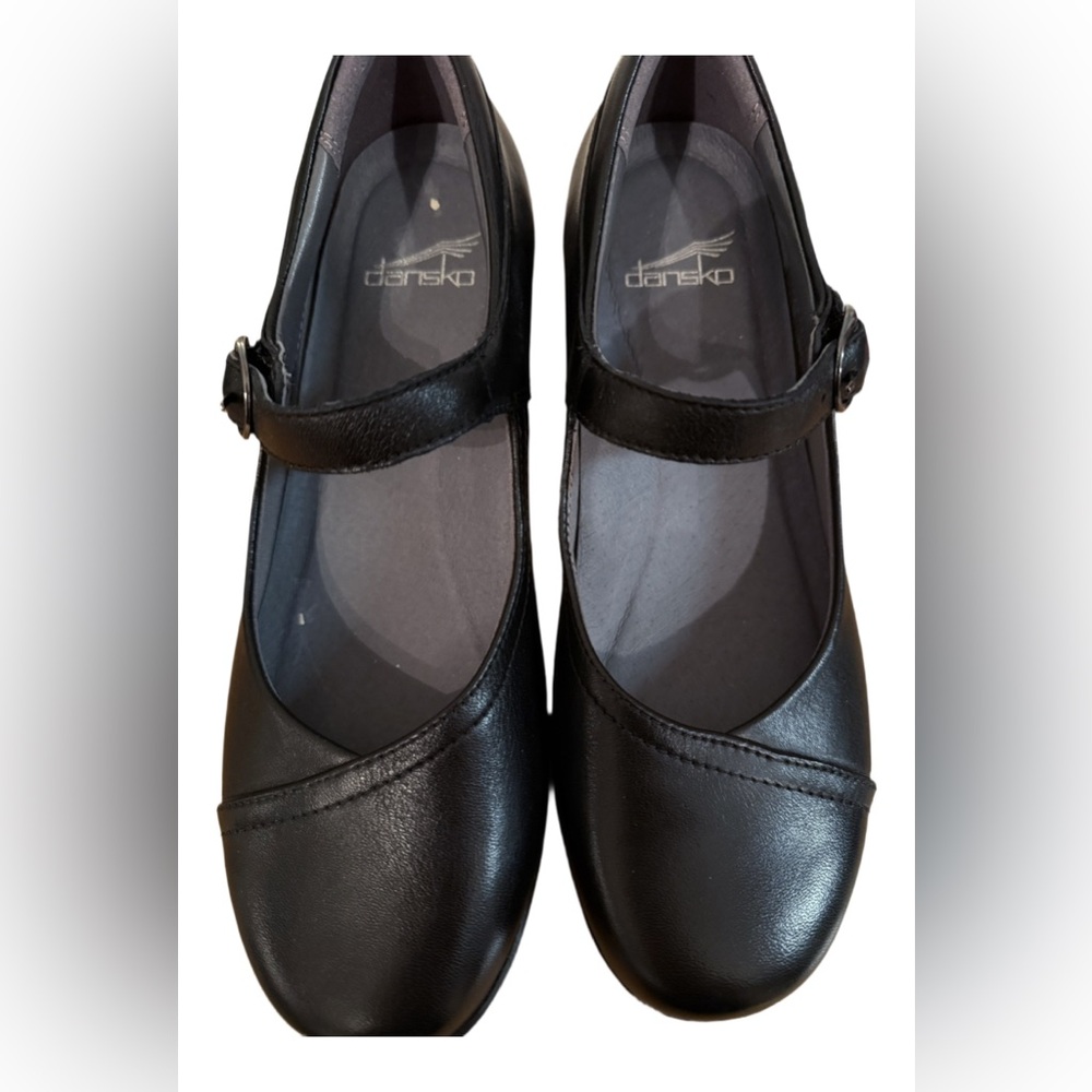 Women's DANSKO Black Fawna Milled Napa Shoes Euro Size 38 US size 7.5-8
